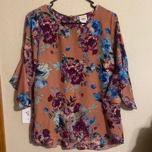 Daytrip peplum floral blouse size medium